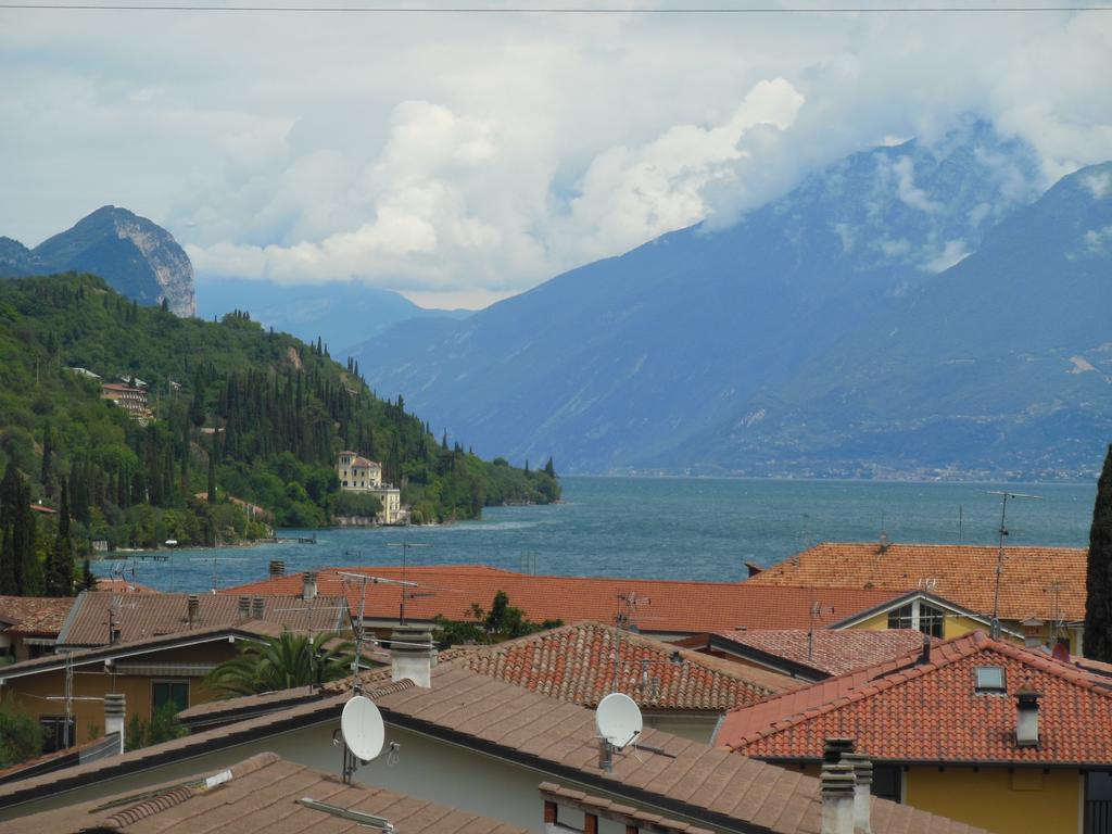 Residenza Hotel Garden Toscolano Maderno Buitenkant foto